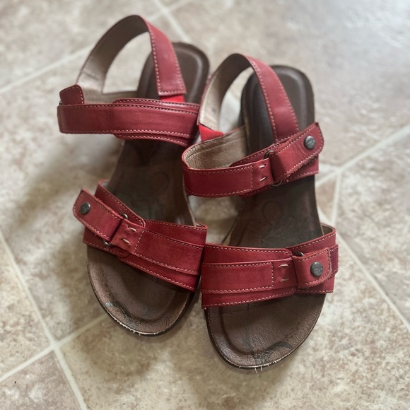 Fluchos Comfort Women’s Sandals- Premium Leather Euro Size 36 (6US) - Picture 3 of 7